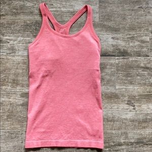 Lululemon tank size 4